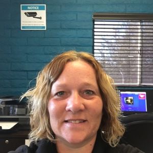 Meet your Posher, Stephanie